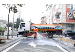 Sultangazi’de Dezenfekte Çalışmaları Aralıksız Sürüyor