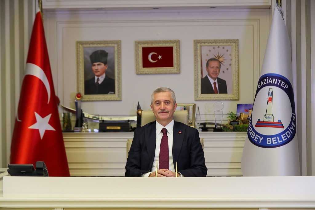 sahinbey-belediyesi-nden-ogrencilere-destek