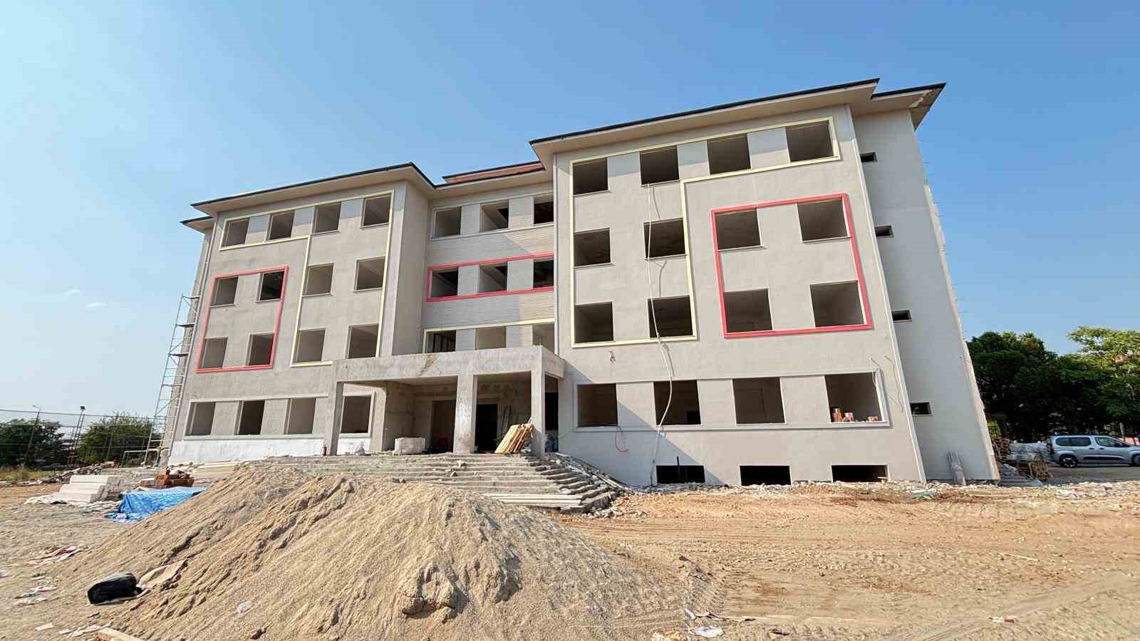 manisa-da-okullar-yenileniyor