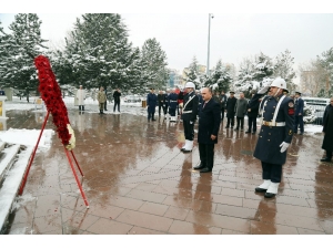 Çanakkale Zaferi’nin 105. Yıl Dönümünde Şehitler Anıldı