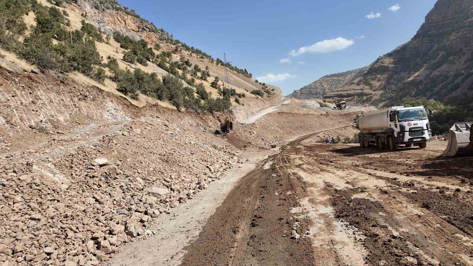sirnak-ta-yollar-daha-konforlu
