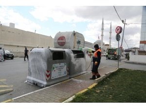 Eyüpsultan Sokak Sokak Temizlenip Dezenfekte Ediliyor