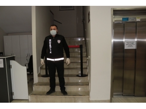 Belediye Binasına Koronavirüs Tedbiri