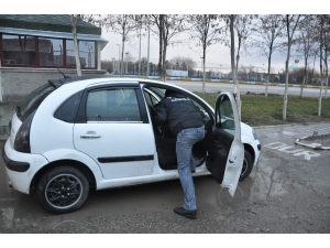 Aksaray’da Kadının İç Çamaşırından Eroin Çıktı