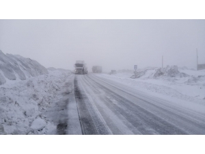 Van-hakkari Karayolu Ulaşıma Açıldı