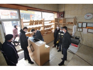 Bayburt’ta Fırınlarda Hijyen Ve Gramaj Denetimi Yapıldı