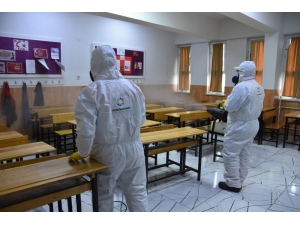 Kocasinan’da Tüm Kamu Kurumları Dezenfekte Edildi