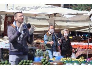 Antalya’da Semt Pazarlarında ’Korona Virüs’ Sessizliği