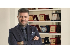 Bakan Selçuk’un ’İlk Teneffüs’ Paylaşımına Kahve Desteği