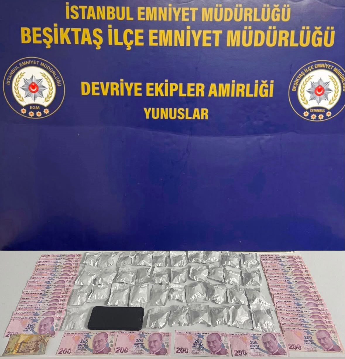 besiktas-ta-suphe-uzerine-durdurulan-aracta-camasir-makinesine-gizlenmis-37-paket-esrar-ele-gecirildi
