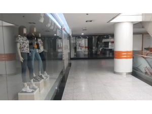 Karabük’te Çok Sayıda Mağaza Geçici Olarak Kapısına Kilit Vurdu