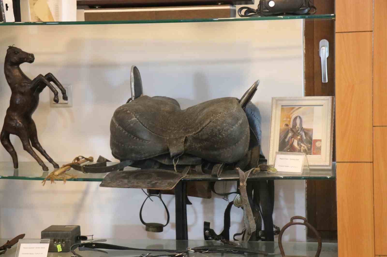 tavan-arasindaki-dede-yadigarindan-muze-gibi-kultur-evine-uzanan-hikaye
