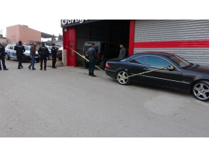 Araç İçinde Pusuya Yatıp Dehşet Saçtılar: 1 Yaralı