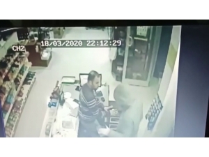 Marketi Gasp Edip, Sevgilisiyle Eğlendi