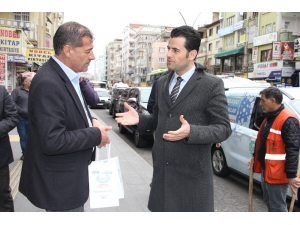 Yenişehir Kaymakamı Beşikci Vatandaşlara ’Korona Paketi’ Dağıttı