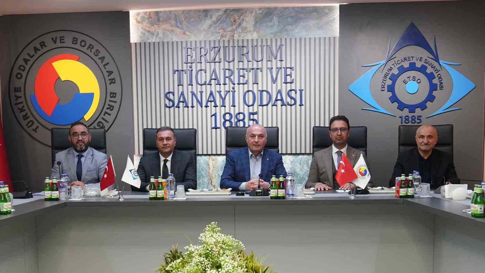 etso-vakfi-arazisinde-mesleki-ve-teknik-lise-icin-istisare-toplantisi-yapildi