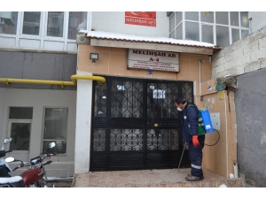 Bünyan Belediyesi Apartmanları Dezenfekte Ediyor