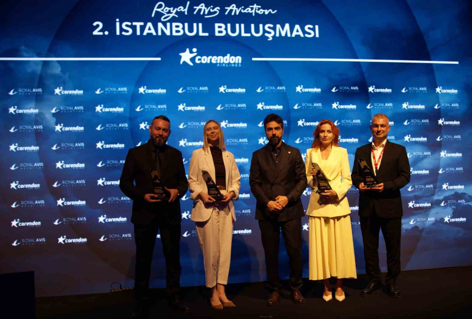 corendon-airlines-2-istanbul-bulusmasi-na-katildi