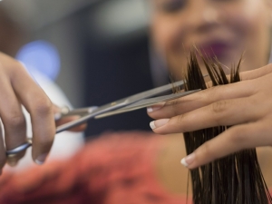 Muğla’da Berber Ve Kuaförler Kapanıyor