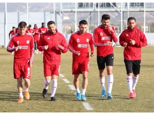 Sivasspor’da Korona Virüs İzni