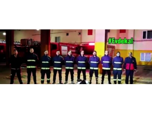 Vanlı İtfaiyecilerden Sağlık Çalışanlarına Alkışlı Destek