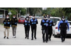 Polisten Maskeli, Eldivenli "Korona Virüs" Dolandırıcılığı Uyarısı