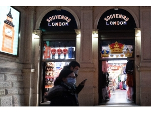 İngiltere’de Korona Virüs Nedeniyle Ölü Sayısı 184’e Yükseldi