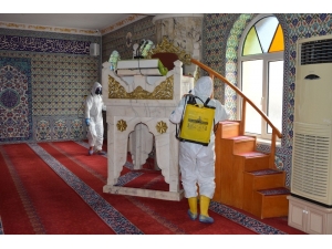 Havza’da Camilerde Dezenfekte Çalışması