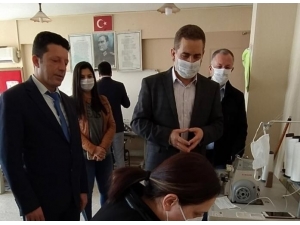 Ceyhan Hem’de Günlük Bin Adet Maske Üretilmeye Başlandı