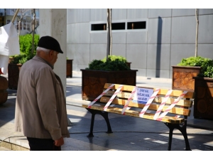 Büyükşehir “Evde Kal” Çağrısını Her Yere Taşıyor