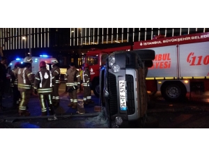 Otomobile Çarpmamak İçin Manevra Yapan Araç Devrildi: 1 Yaralı