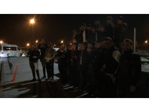 Asker Uğurlaması Otogar Dışında Devam Etti