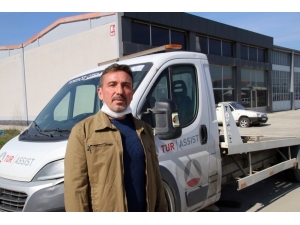 Sağlıkçılara Bir Destek De Oto Kurtarıcıdan