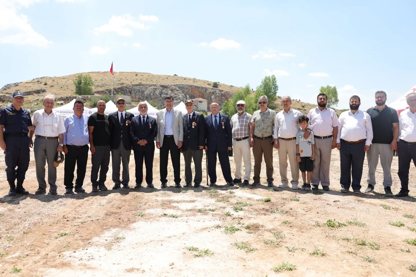 kutahya-da-boztepe-sehitleri-dualarla-anildi