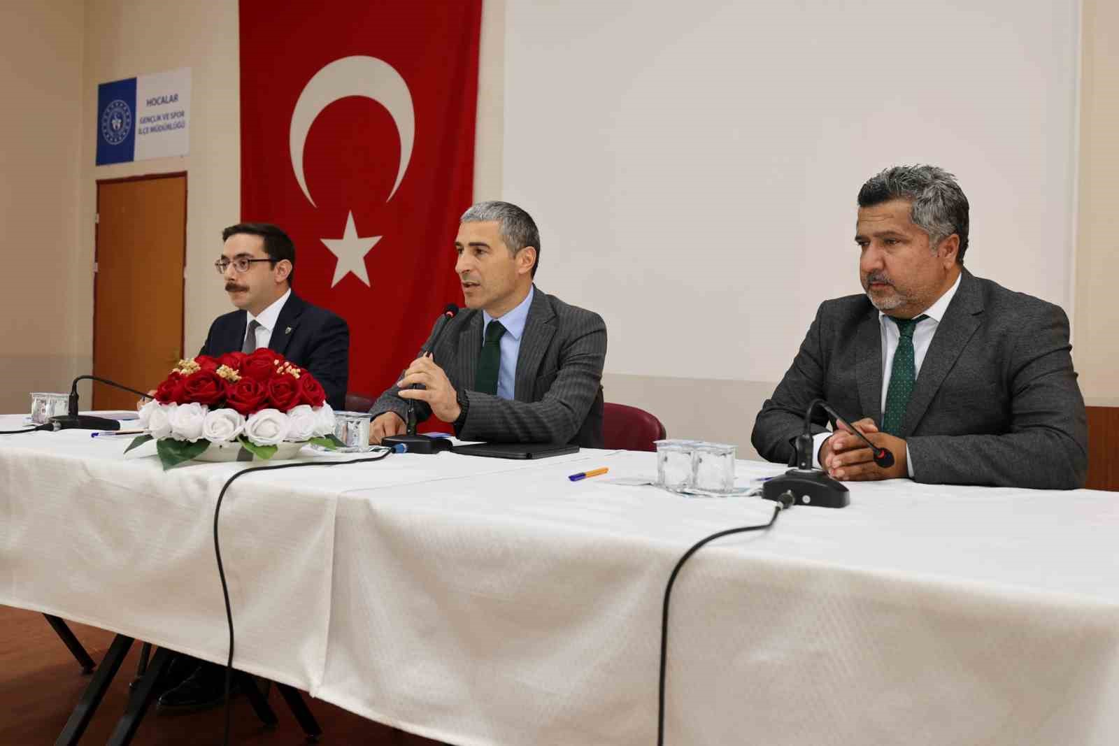 vali-aktas-dan-orman-yanginlarina-karsi-uyari