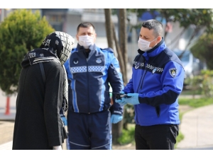 Zabıta Ekipleri Sokak Sokak Gezdi, Yaşlı Vatandaşları Evlerine Yönlendirdi