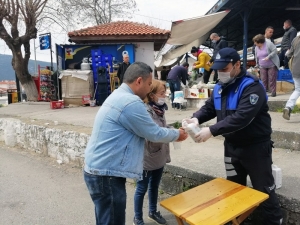 Menteşe’de Halk Pazarında Korona Virüs Önlemi