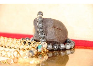 6 Ülke Gezdi, Hindistan’da İşlendi, 30 Bin Dolara Satışa Çıktı