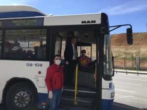 Çiçekçilerden Sağlık Çalışanlarına Destek