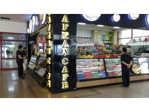 Hastane Kantininde Sağlık Personeline Yiyecek Ve İçecekler 1 Ay Ücretsiz