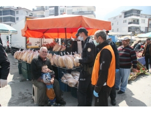 Pamukkale Belediyesi Risk Grubundaki Vatandaşlar İçin Pazara Çıktı