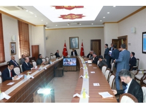 Kırıkkale’de 65 Yaş Üstü İnsanların İhtiyaçları İçin 40 Ekip Görevde