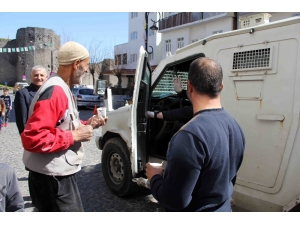 Yasak Geldi Sokaklar Boş Kaldı