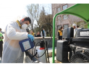 Eyüpsultan’daki Siteler De Temizlenip Dezenfekte Edildi