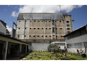 Kolombiya’da Cezaevinde Korona Virüs İsyanı: 23 Mahkum Öldü