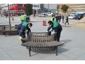 Bolu’da, Bank Ve Oturaklar Kaldırıldı