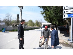 Başkan Kocaman Vatandaşları Bizzat Bilgilendiriyor