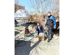 Kızıltepe Belediyesi 65 Yaş Üstü İhtiyaç Sahiplerinin Yanında