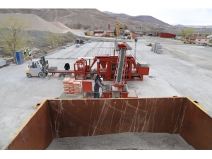 Döküm Tesisi Yeni Yüzüyle Hizmette