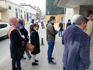 Bankalar Yeni Mesai Saati Uygulamasına Başladı